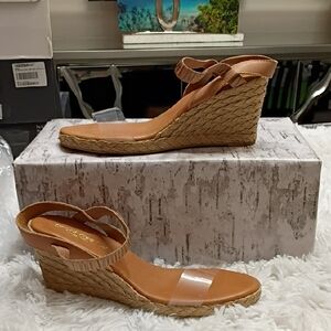 Andre Assous Made In Spain Wedge Sandals Women's Sz EU 39 USA 8-8.5